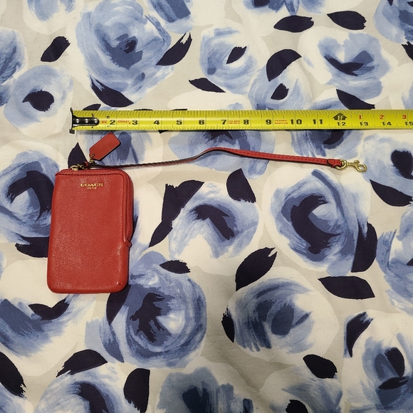 Coach Legacy Coral Wallet - Picture 7 of 7